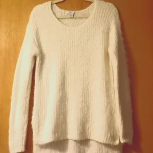 Bar III Cream Hairy Scoop Neck Hi-Lo Sweater in Size Small